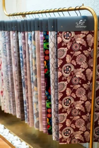  اقمشة تنجيد صالونات 